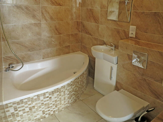 30m2 na Wynajem Mieszkanie Wysoki Standard Oława 3 Maja Wifi