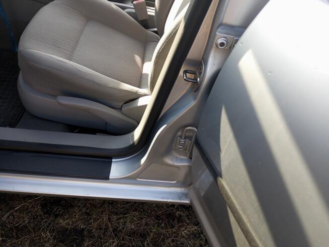 Sprzedam volkswagena borę kombi 2002 r. w Benzynie Euro 4