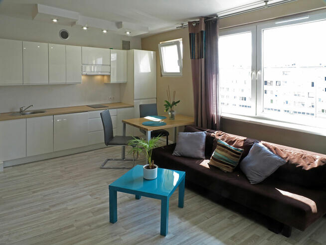 30m2 na Wynajem Mieszkanie Wysoki Standard Oława 3 Maja Wifi