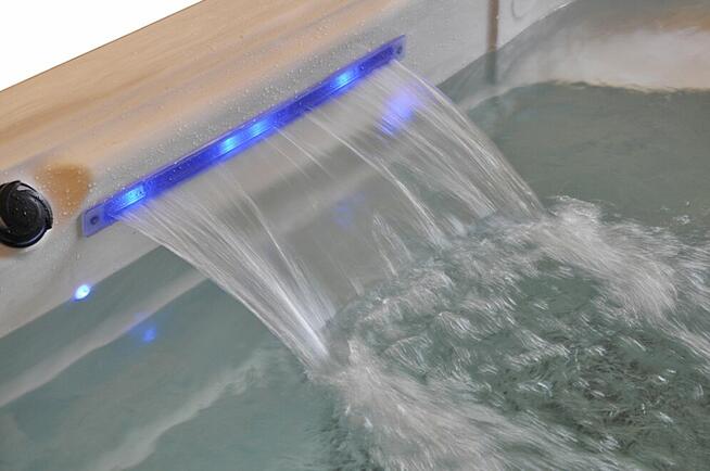 Basen Spa 398 X 230 X 155 Akryl sterowanie Balboa