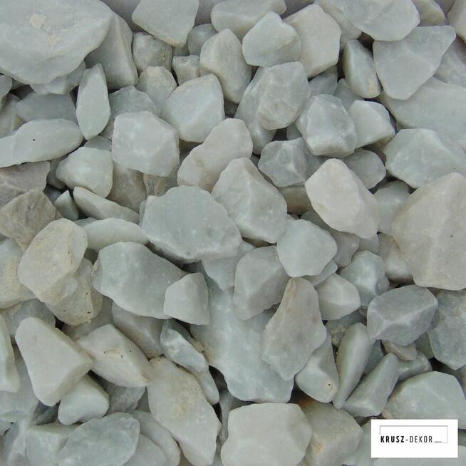 Grys Carrara, kruszywo dekoracyjne, ozdobne 25kg