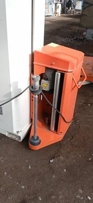 Półautomatyczna owijarka do palet z dociskiem max. wysokość