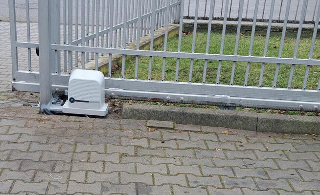 Serwis napędów do bram