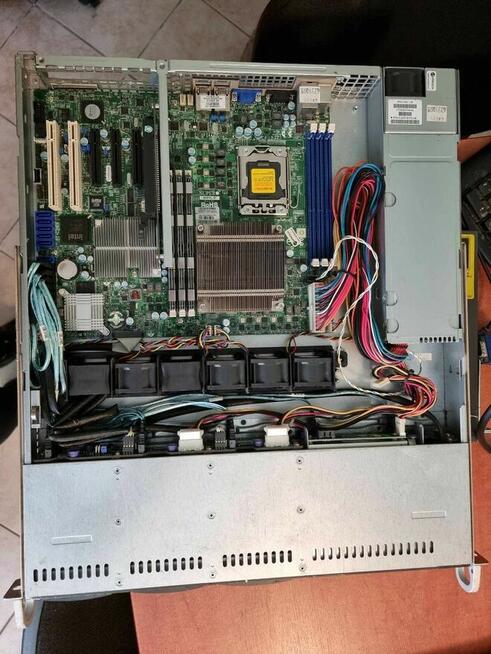 Sprzedam Serwer Supermicro 1026T-M3