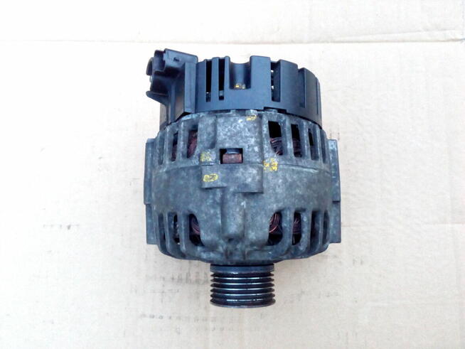 Alternator 1.6 2.0 HDI 1.6 16V benzyna Peugeot 307