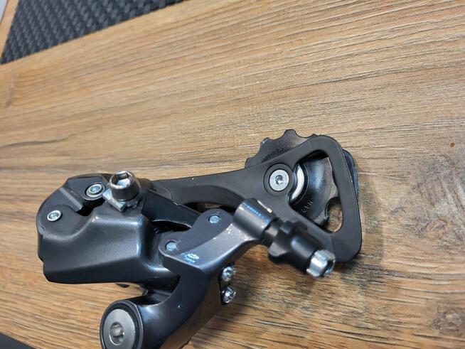 Przerzutka Shimano Claris RD-R2000