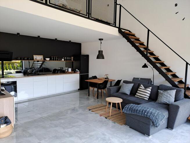 Sprzedam domek nad jeziorem