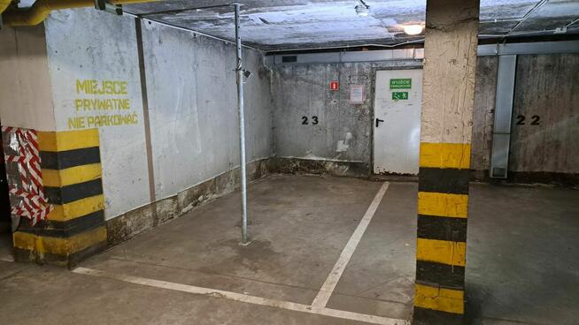 Sprzedam miejsce postojowe w garażu podziemnym