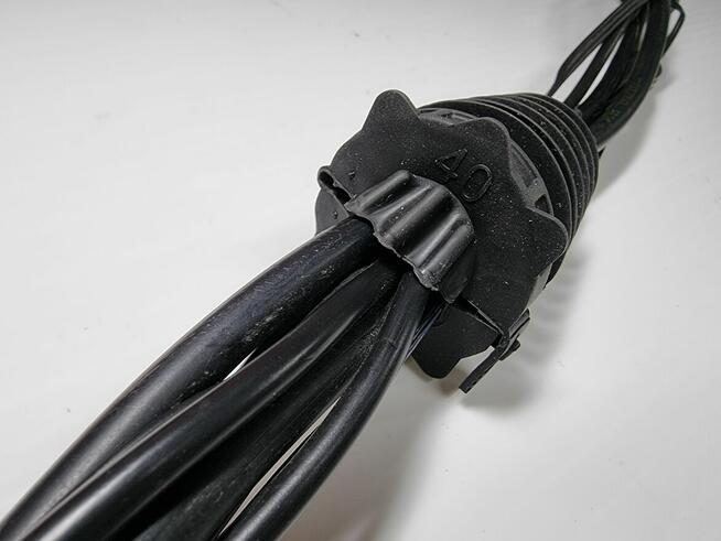 Dławnica czopowa 40, gwiazdowy wkład uszczelniający