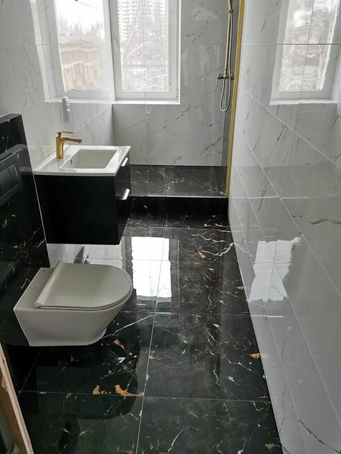 Płytkarz, Kafelkarz, Glazurnik