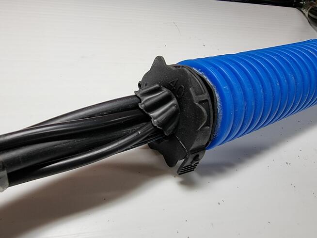 Dławnica czopowa 40, gwiazdowy wkład uszczelniający