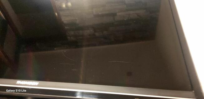 Telewizor Thomson 32 32HU4223 z pilotem