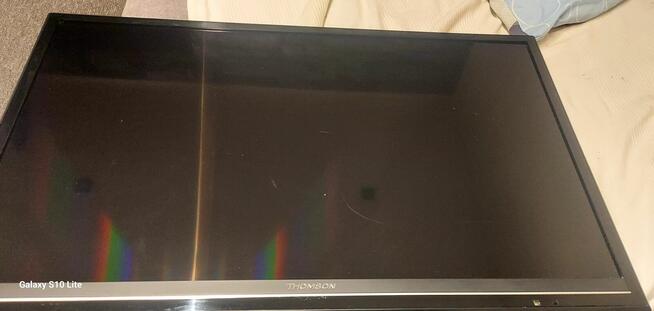 Telewizor Thomson 32 32HU4223 z pilotem