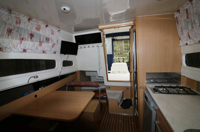 Calipso 23houseboat wraz z przyczepą, prywatny właściciel