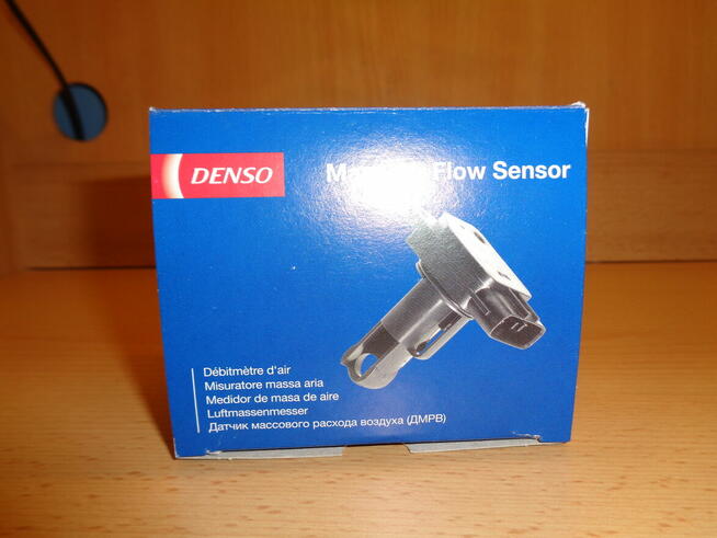 Przeplywomierz Denso Toyota Corolla E12