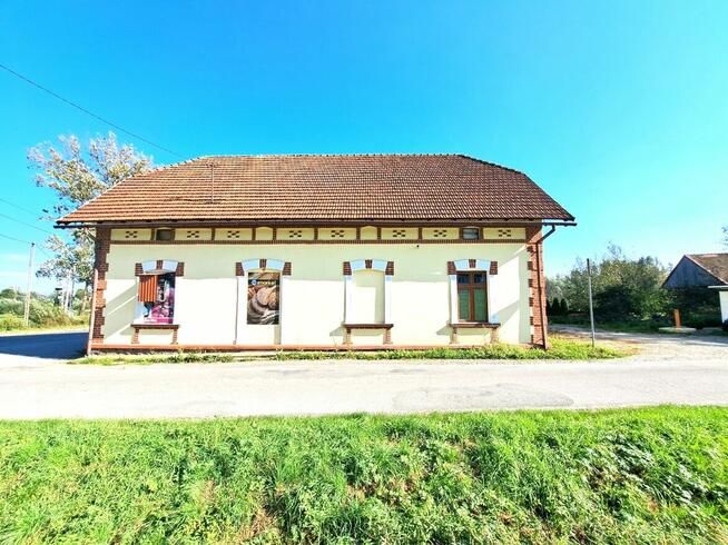 Na wynajem lub sprzedaż 2 budynki Bzianka, gmina Rymanów