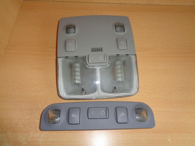 Oswietlenie wnętrza kabiny, podsufitka Audi A3 8L 2001