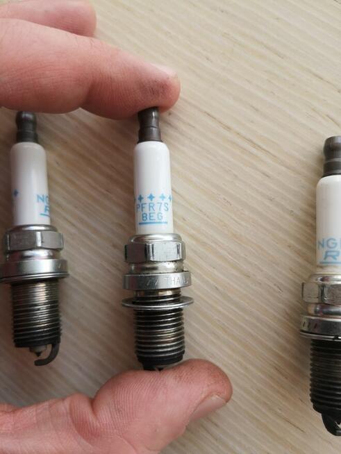 4׌wieca zapłonowa platynowe NGK R PFR7S8EG 1675,Audi, VW,TSI