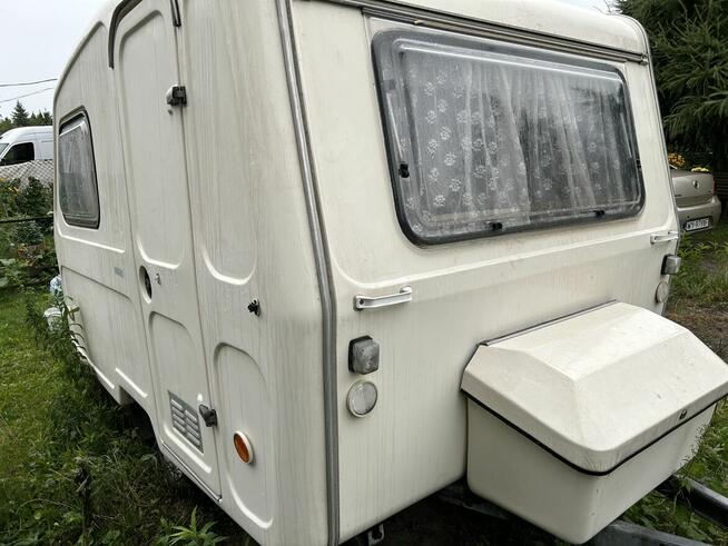 Skup kamperów i przyczep kempingowych