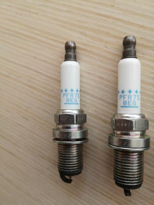 4׌wieca zapłonowa platynowe NGK R PFR7S8EG 1675,Audi, VW,TSI