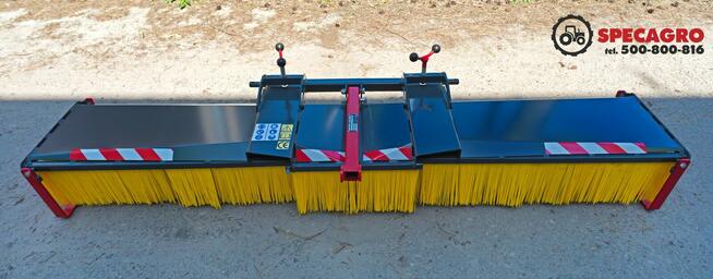 Zamiatarka do powierzchni betonowych na widły od wózka !