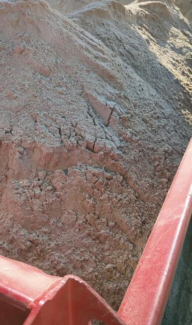 Piasek zasypowy fundamenty itp. samochody 4 i 2 osiowe