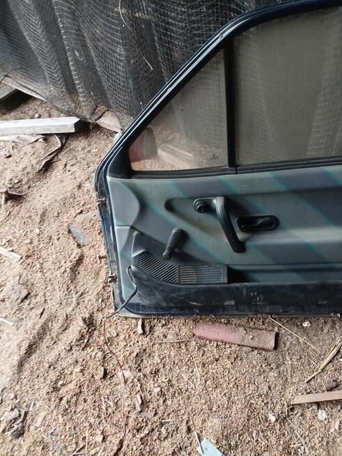 Drzwi prawe VW Polo Fox 1995