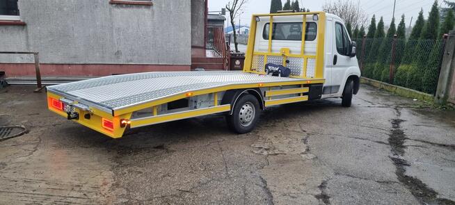 Renault master producent najazdów autolaweta LEO-CAR zabudow