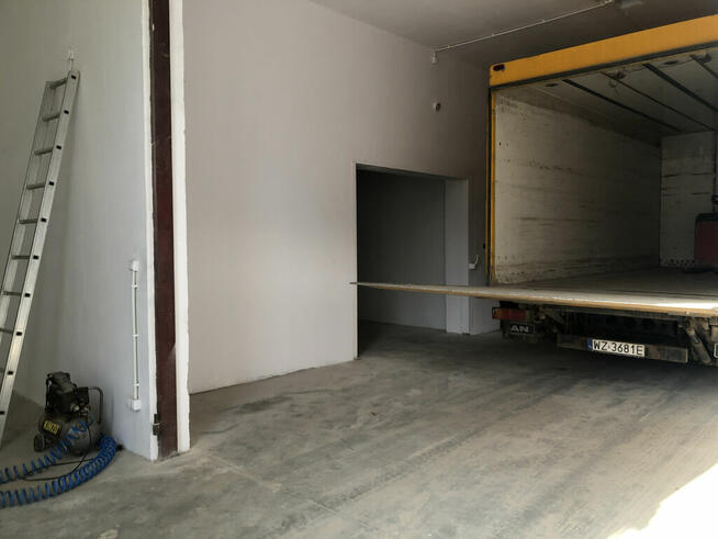 Obiekt magazynowo biurowy przy ul. Poznańskiej