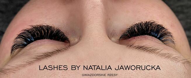 Stylizacja rzęs i brwi