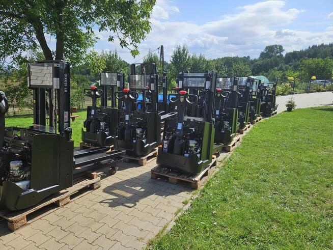 10szt Toyota SWE 200d 2018r niski maszt paleciak elektryczny