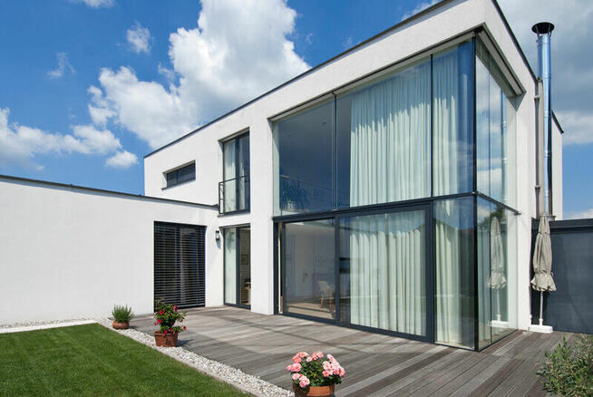 Okna pcv, drzwi , schody , podłogi