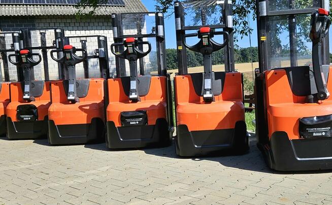 10szt Toyota SWE 200d 2018r niski maszt paleciak elektryczny