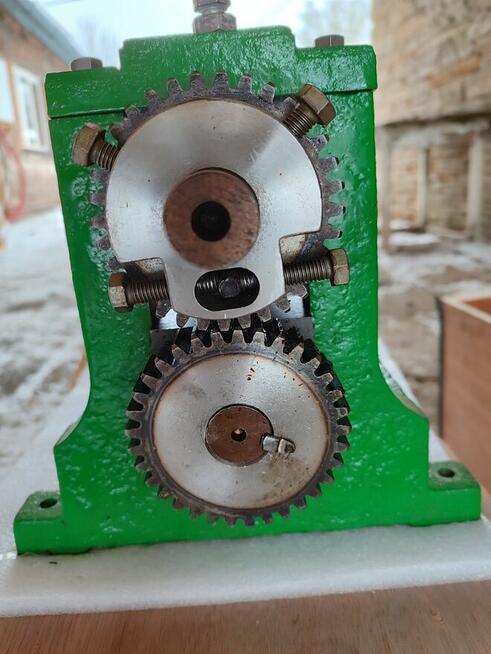 Walce grawerowane komory 5,4 mm do produkcji węzy pszczelej