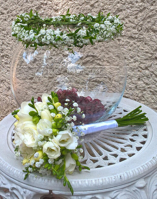 Wianki i bukieciki komunijne z żywych kwiatów Łódź i okolice