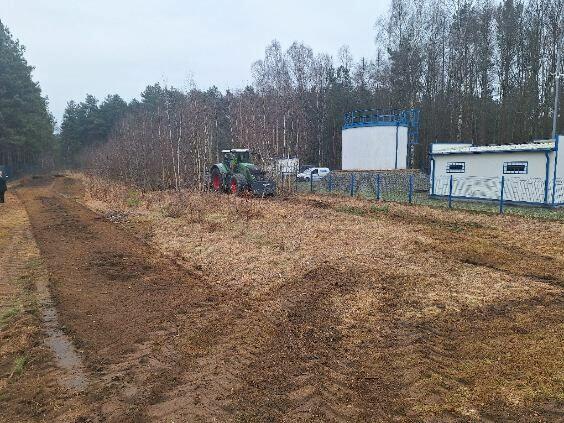 Wycinka drzew Mulczer Powierzchniowy Mulczer Wgłębny