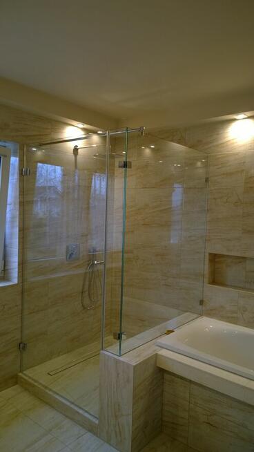 Zabudowy ze szkła hartowanego wildglass