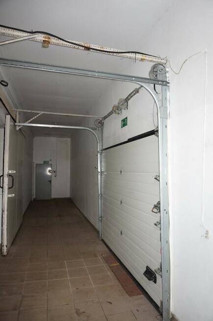 Do wynajęcia magazyn z rampą