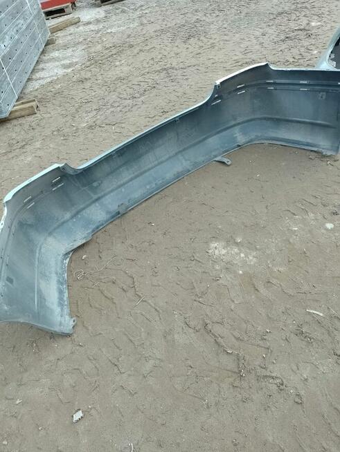 Zderzak (tył) Toyota Avensis T25