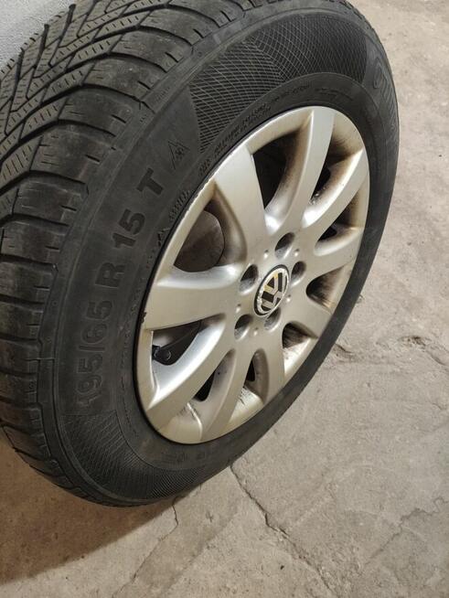 Sprzedam 4 opony zimowe z felgami Continental