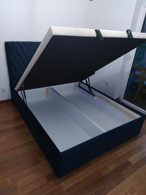 Łóżko tapicerowane z pojemnikiem 160x200 z zagłówkiem