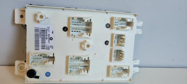 Dodge challenger , Mustang czesci