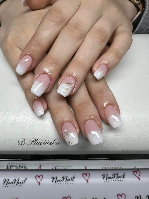 Kosmetyka Mobilna stylizacja paznokci