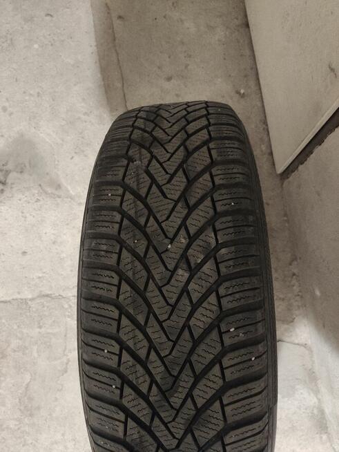 Sprzedam 4 opony zimowe z felgami Continental
