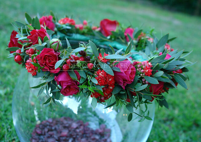 Wianki i bukieciki komunijne z żywych kwiatów Łódź i okolice