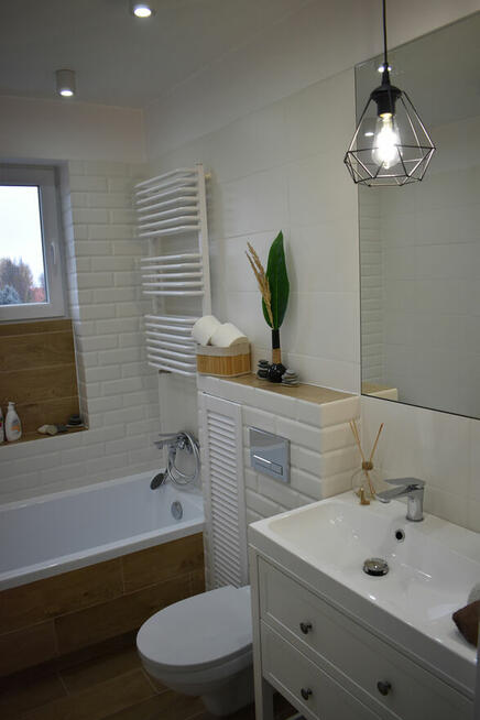 Dom + Hala Dwurodzinny lub pod działalność