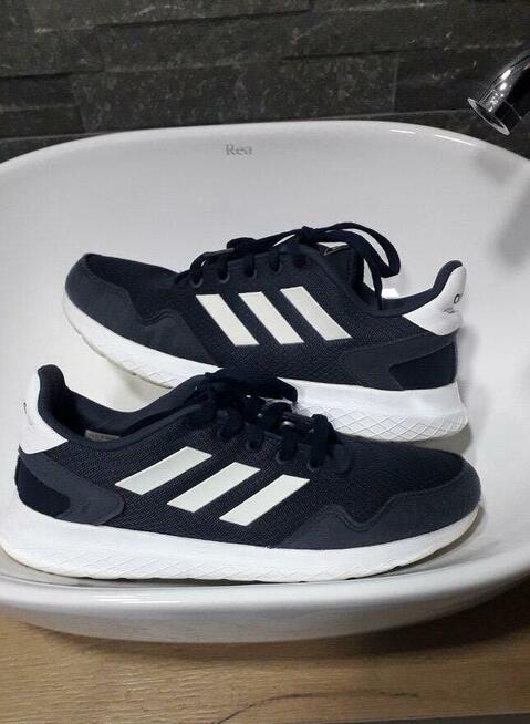 Adidas oryginalne buty sportowe 38,5 Stan bardzo dobry