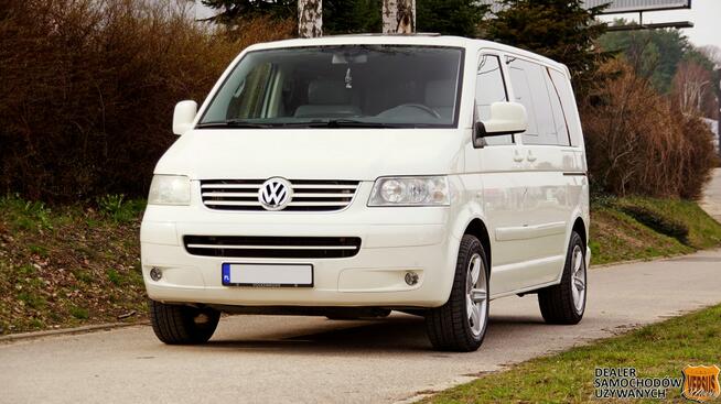 Volkswagen Multivan 2.5 TDI - Komfort i Praktyczność w Doskonałym Wydaniu