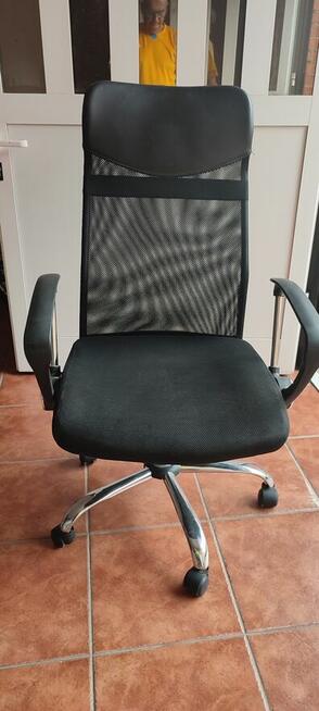 Fotel biurowy F z IKEI czarny sprzedam,