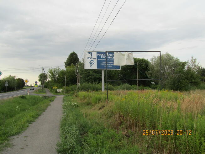 Tablica reklamowa, miejsce na reklamę